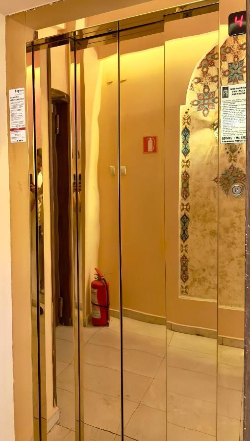 Piccolo By Citybookings Aparthotel 3*